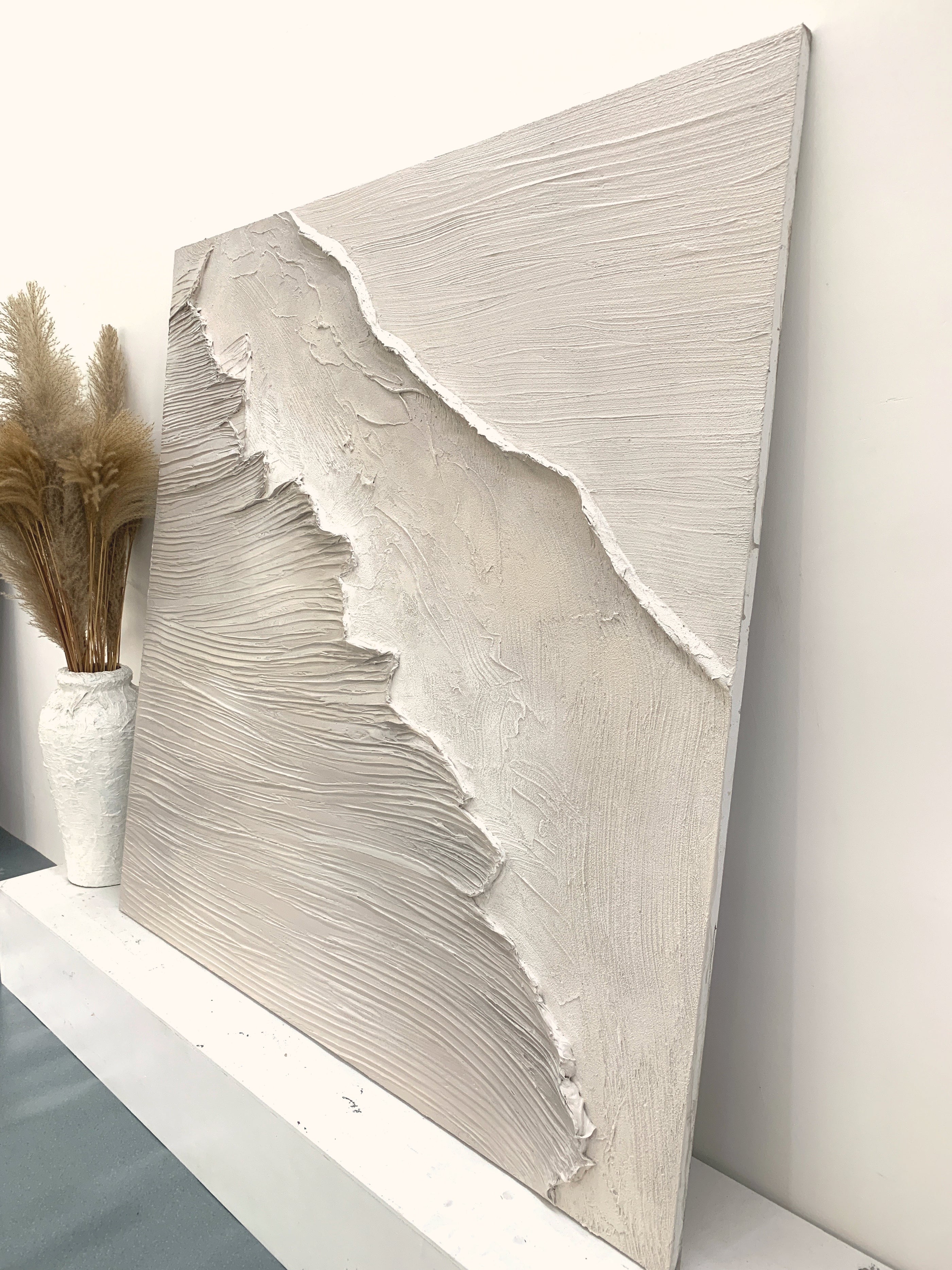 Gentle Tide-Beige Wave Texture Field-AURA148
