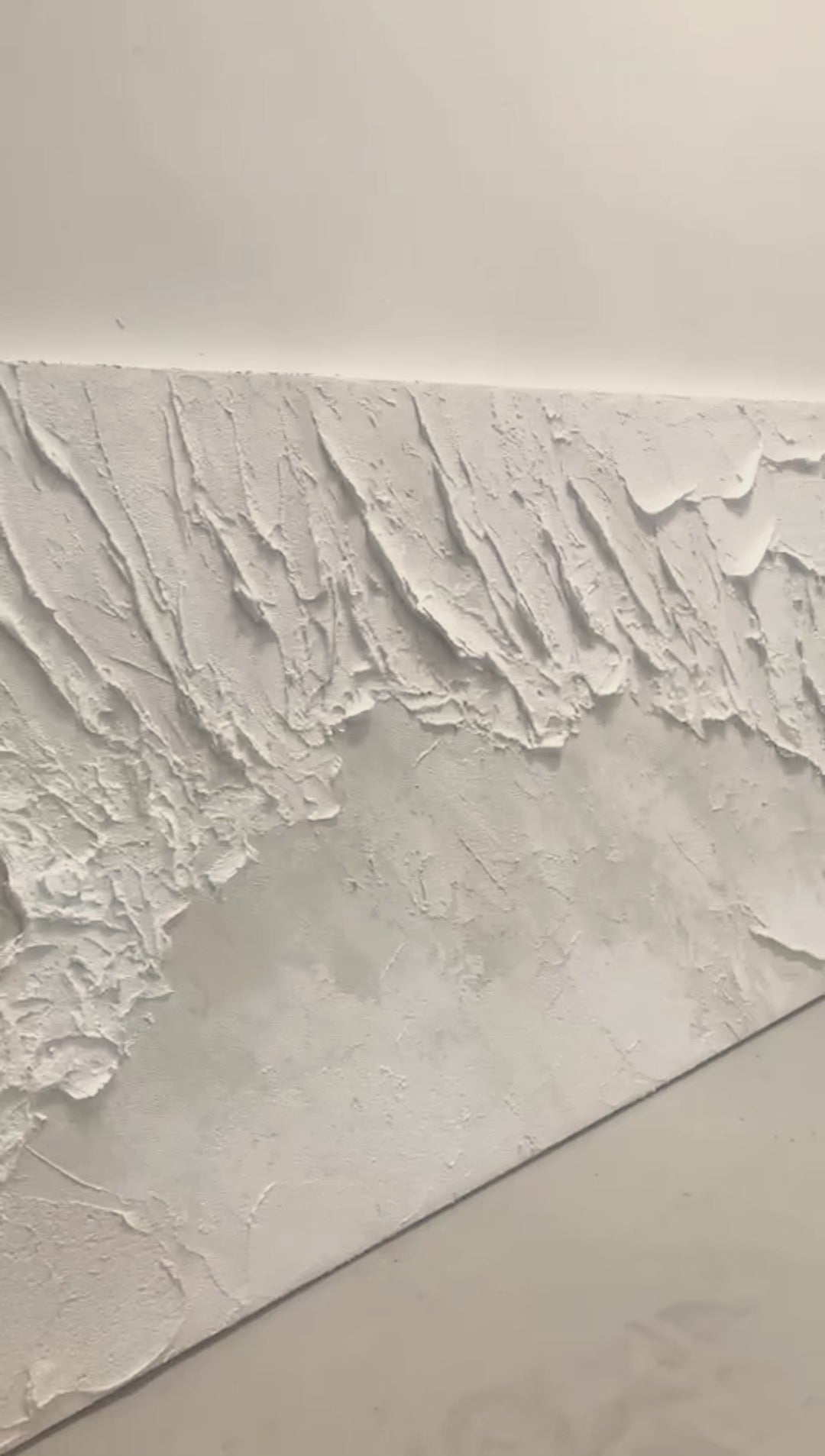 Peeling Plaster Canvas – Off-White & Cream Tones – AURA009(Horizontal)